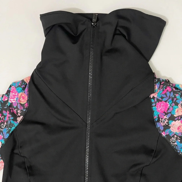 Bebe Sport Black Floral Zipper Workout jacket sweatshirt Thumbhole Ruched size M - Picture 2 of 16
